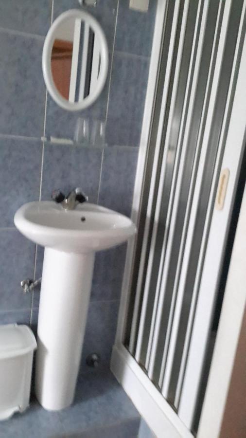 Hotel Perola Da Baixa Lisbona Esterno foto