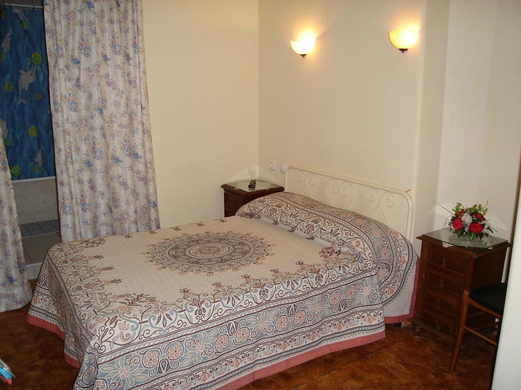 Hotel Perola Da Baixa Lisbona Camera foto